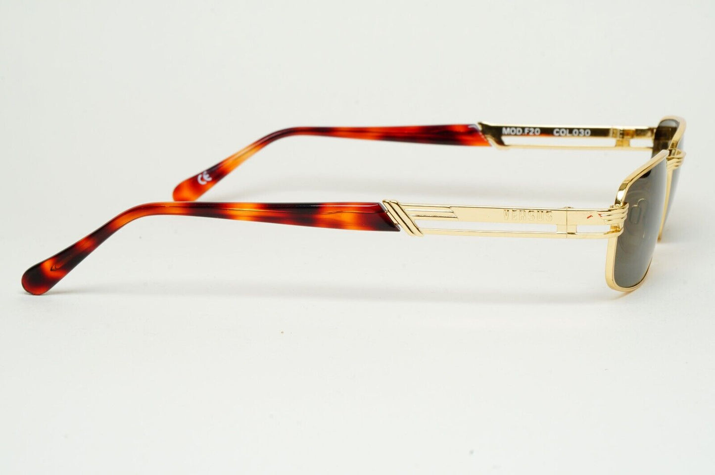 Versus Sunglasses 1996 by Gianni Versace Vintage Gold Grey MOD F20 COL 030