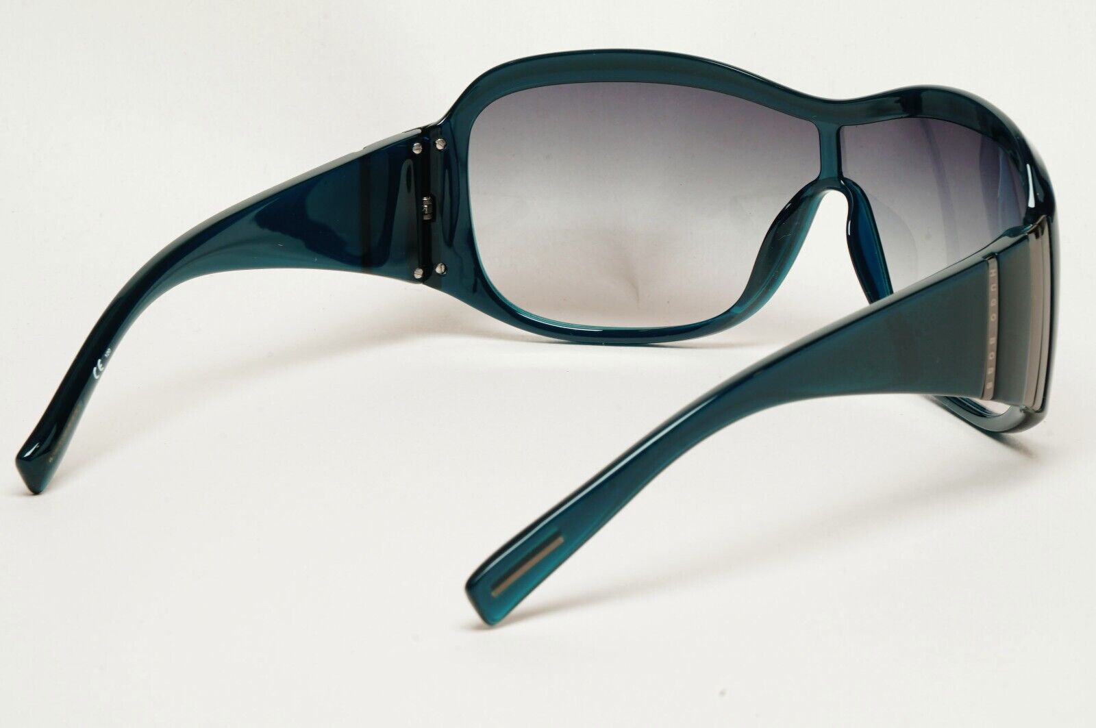 Hugo Boss Sunglasses 2006 Vintage Dark Green Teal Shield 0030/S SHGB5 211124