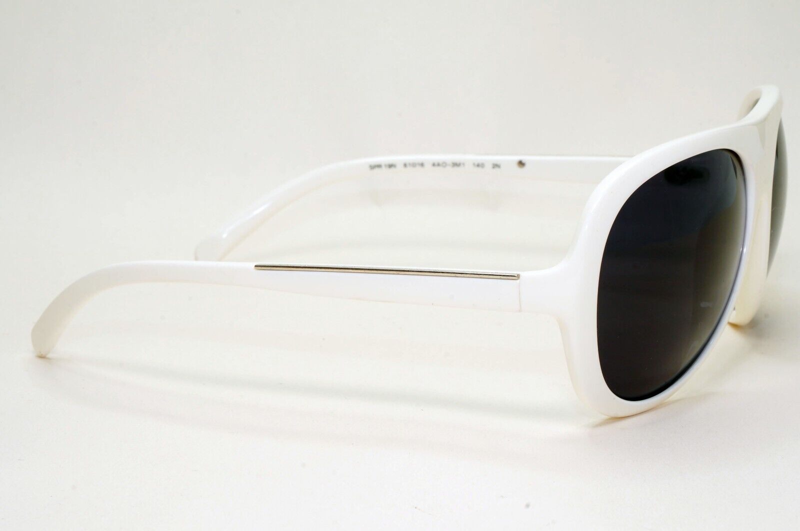 Prada Sunglasses 2012 Vintage White Black Unisex PR19NS SPR 19N 4AO-3M1 051124