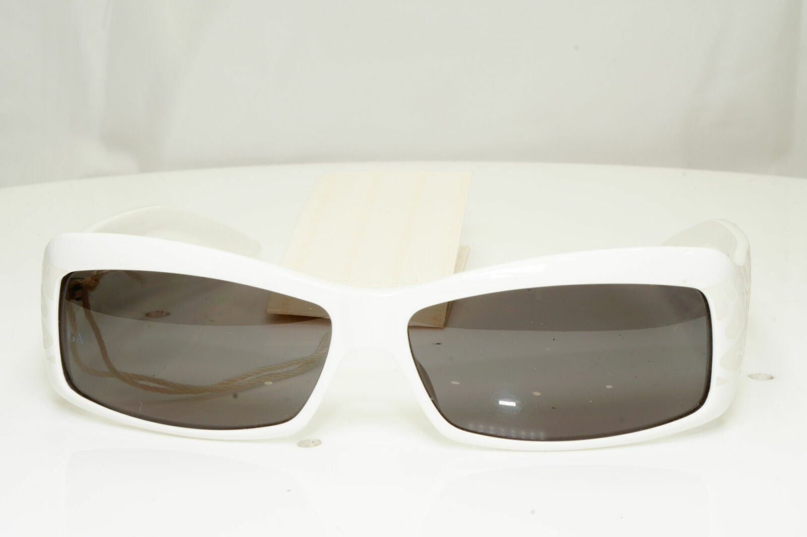 Giorgio Armani Womens Vintage 2002 Sunglasses White Ivory GA 65/S C29 31842