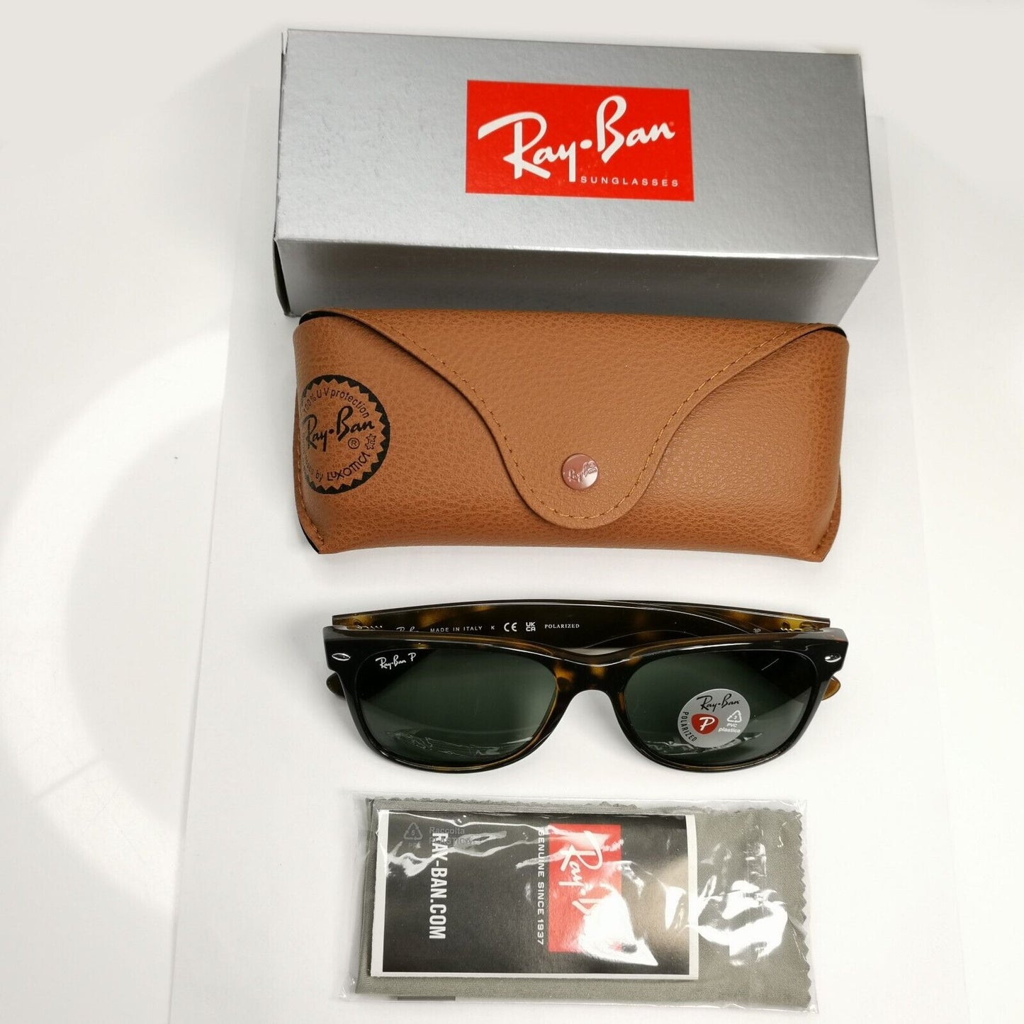 Ray-Ban Sunglasses Polarised New Wayfarer Brown RB 2132 New Wayfarer 902/58 55mm