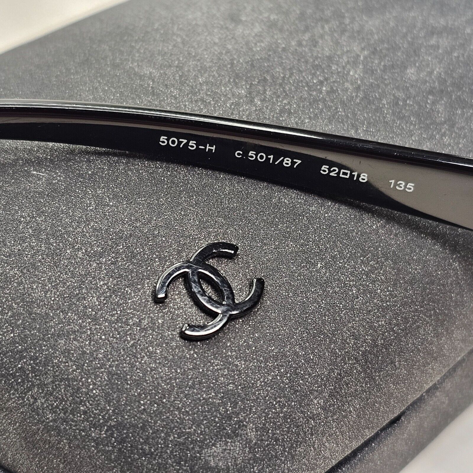 Chanel Sunglasses 2008 Vintage Black Mother of Pearl Small 5075-H c501/87 051124
