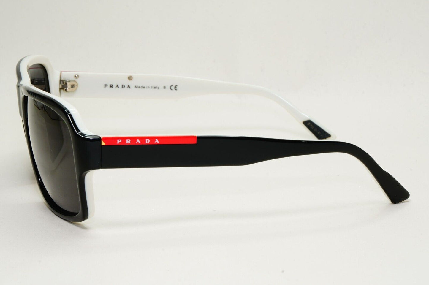 Prada Sunglasses 2009 Vintage Black Square PS05LS SPS 05L AAM-3M1 60mm 171024