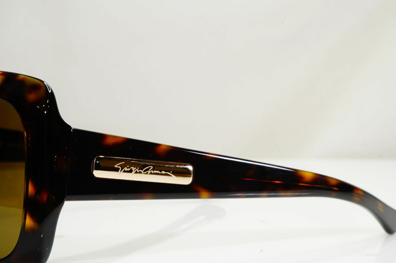 Authentic GIORGIO ARMANI Sunglasses Brown Vintage GOLD AR 8002 5026/73 27020