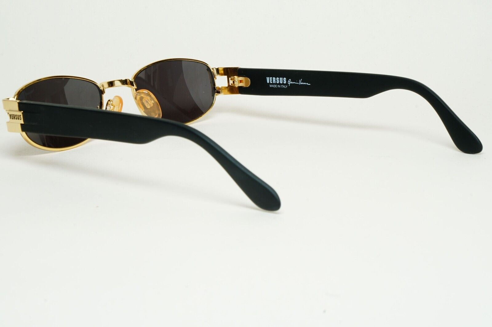 Versus Sunglasses 1996 by Gianni Versace Vintage Black Gold MOD F31 COL 39M
