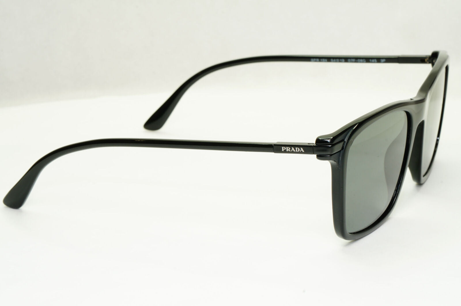 Prada Sunglasses Polarized Glass Lens Black Square Grey PR19XS SPR 19X 07F-08G