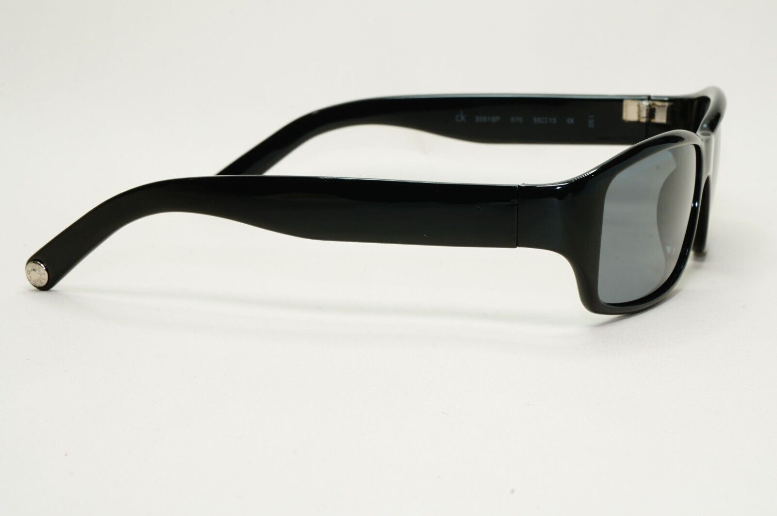 Calvin Klein Sunglasses 2005 Vintage Polarized Black Grey 3051SP 070 121124
