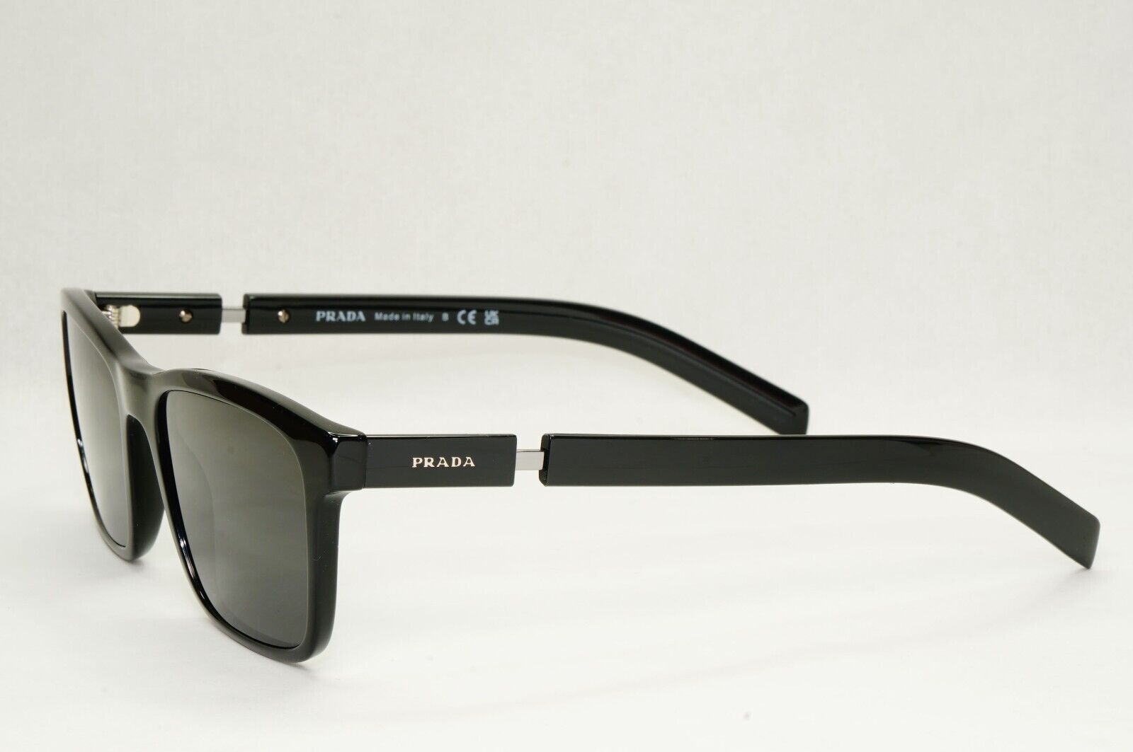 Prada Sunglasses Black Square Glossy Fashion PR16XV VPR 16X 1AB-1O1 55mm