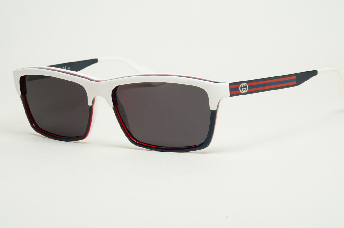 Gucci Sunglasses 2010 Vintage Unisex Small White Blue Black GG 3517 WWB 53mm