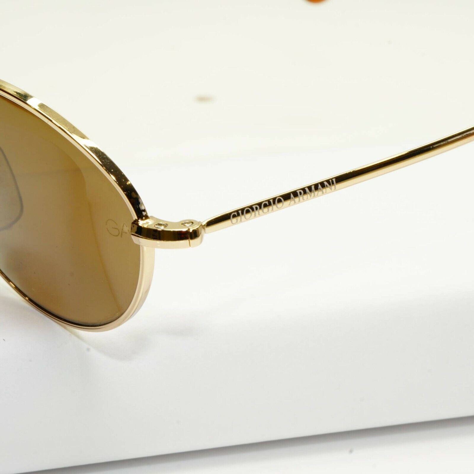 Authentic Giorgio Armani 1997 Vintage Sunglasses Metal Gold Mens Womens 221 743