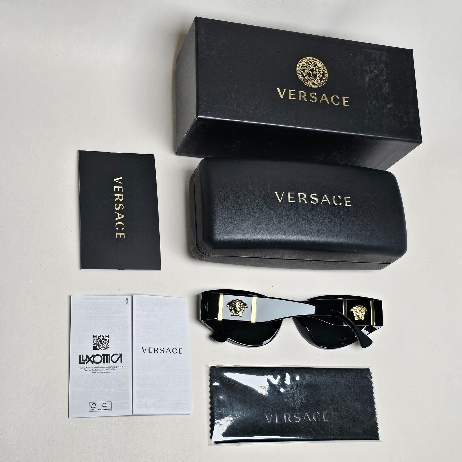 Versace Sunglasses Black Rectangle Grey Gold Medusa MOD VE 4454 GB1/87