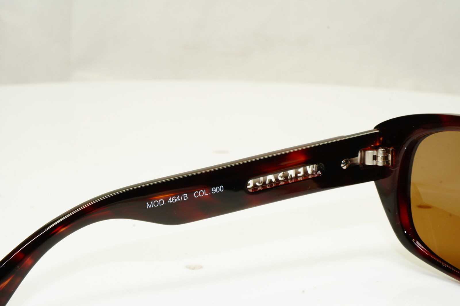 Gianni Versace 1996 Mens Vintage Brown Square Sunglasses GV MOD 464/B COL 900