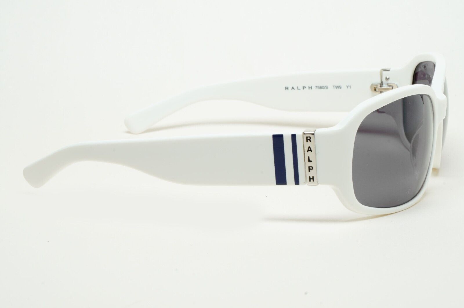 Ralph Lauren Sunglasses 2006 Vintage White Grey Wrap Unisex 7580/S TW9Y1 211124
