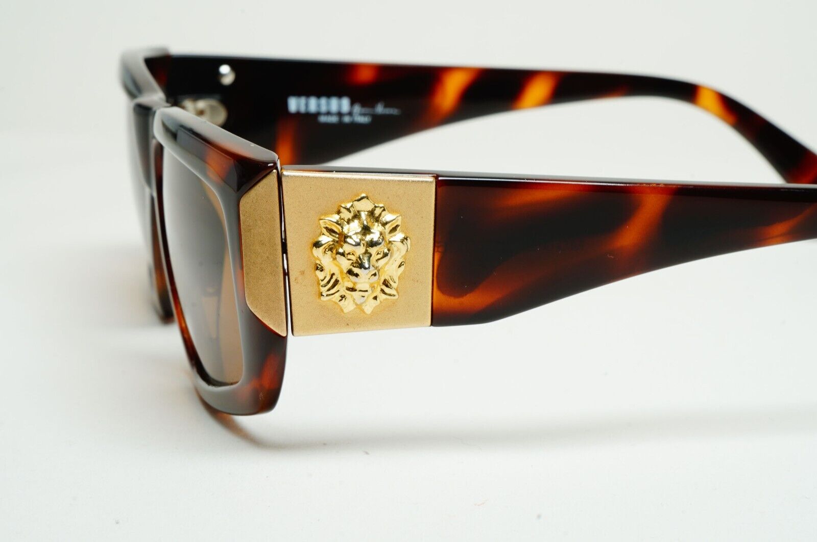Versus Sunglasses 1996 by Gianni Versace Vintage Gold Lion Brown MOD E07 COL 649