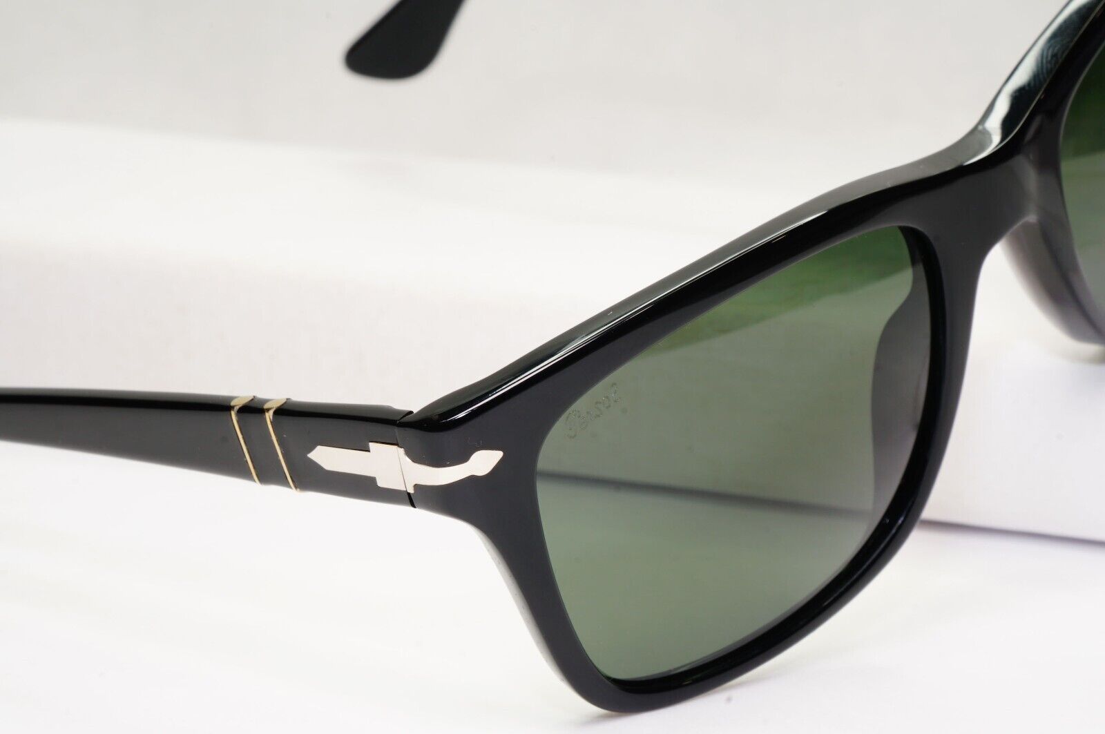 Persol Sunglasses 2015 Black Glossy Square Green Grey 3135-S 95/31 52mm