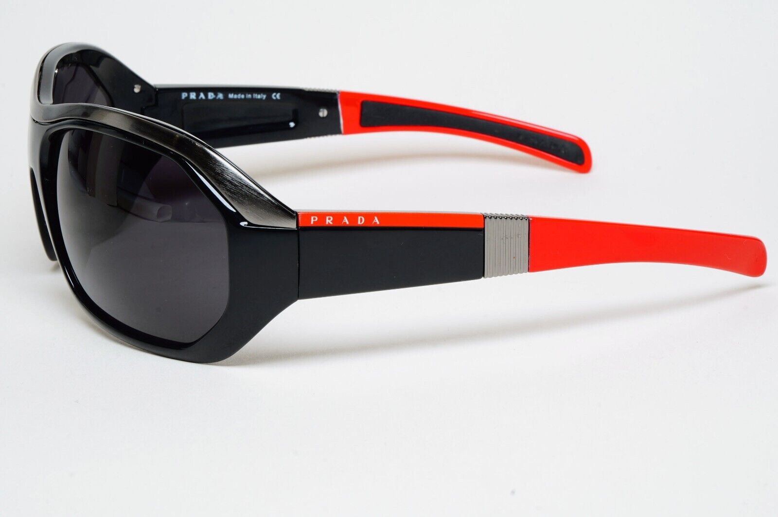 Prada Sunglasses 2006 Vintage Black Red Wrap Rossa PS01HS SPS 01H 7OV-1A1 070125