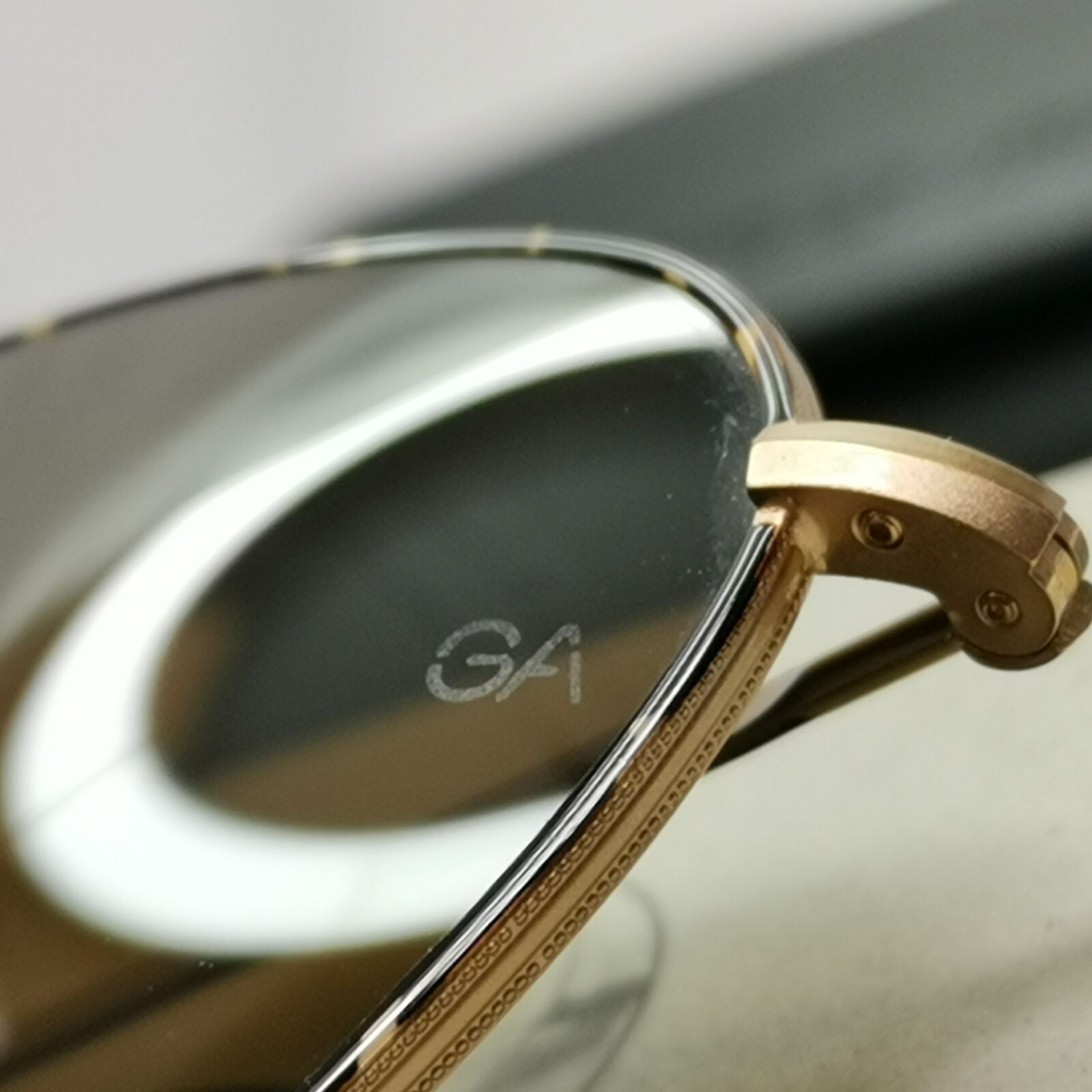 Authentic Giorgio Armani 1997 Vintage Sunglasses Metal Brown Mens Womens 619 746