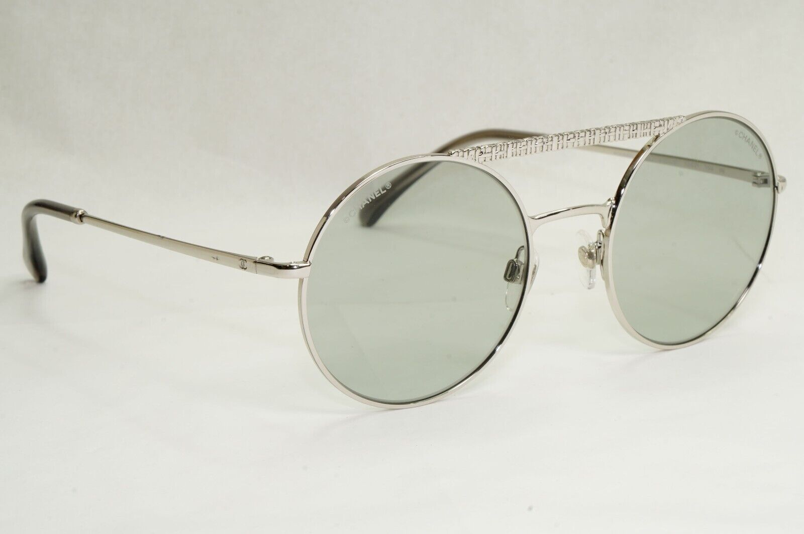 Chanel Sunglasses Silver Metal Grey Round Pilot 4232 c.124/87 200324