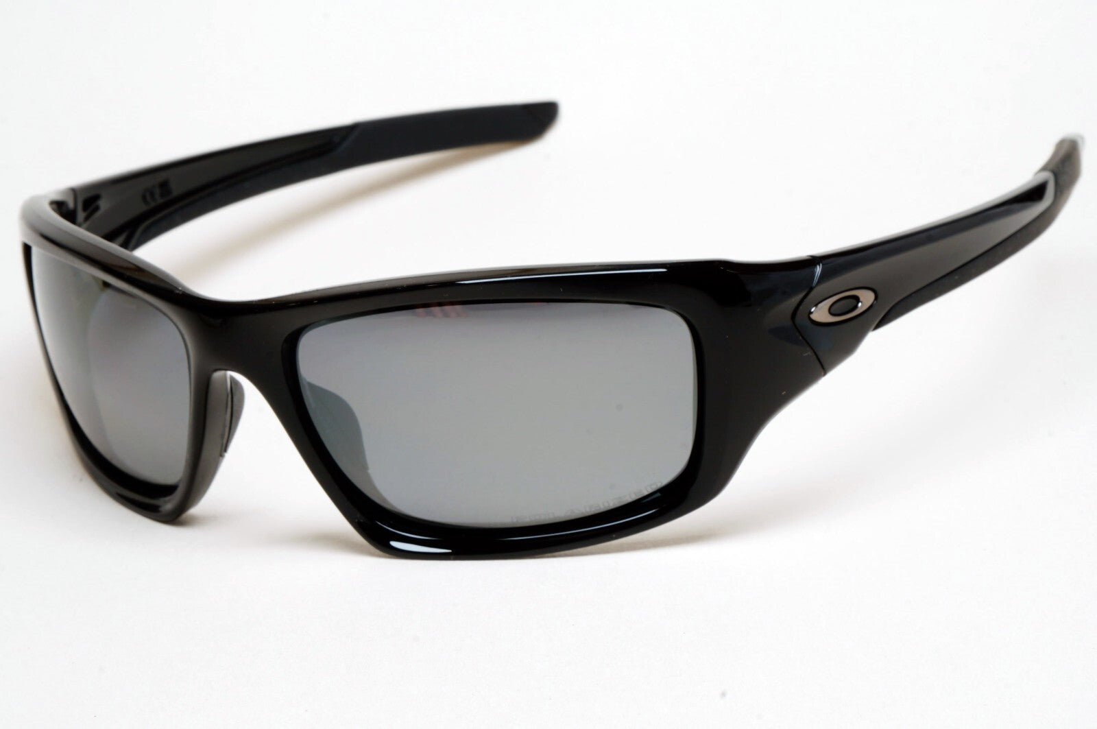 Oakley Sunglasses Polarized Valve Black Polished Iridium Glossy OO 9236 12-837