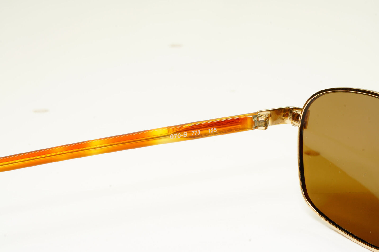 Emporio Armani 1997 Vintage Sunglasses Mens Womens Gold Square 070-S 773