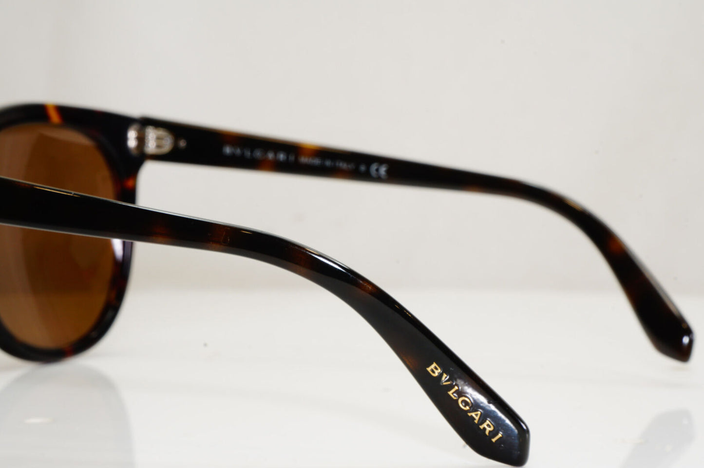Authentic BVLGARI Womens Boxed Vintage Sunglasses CRYSTAL 8134 504/13 28297