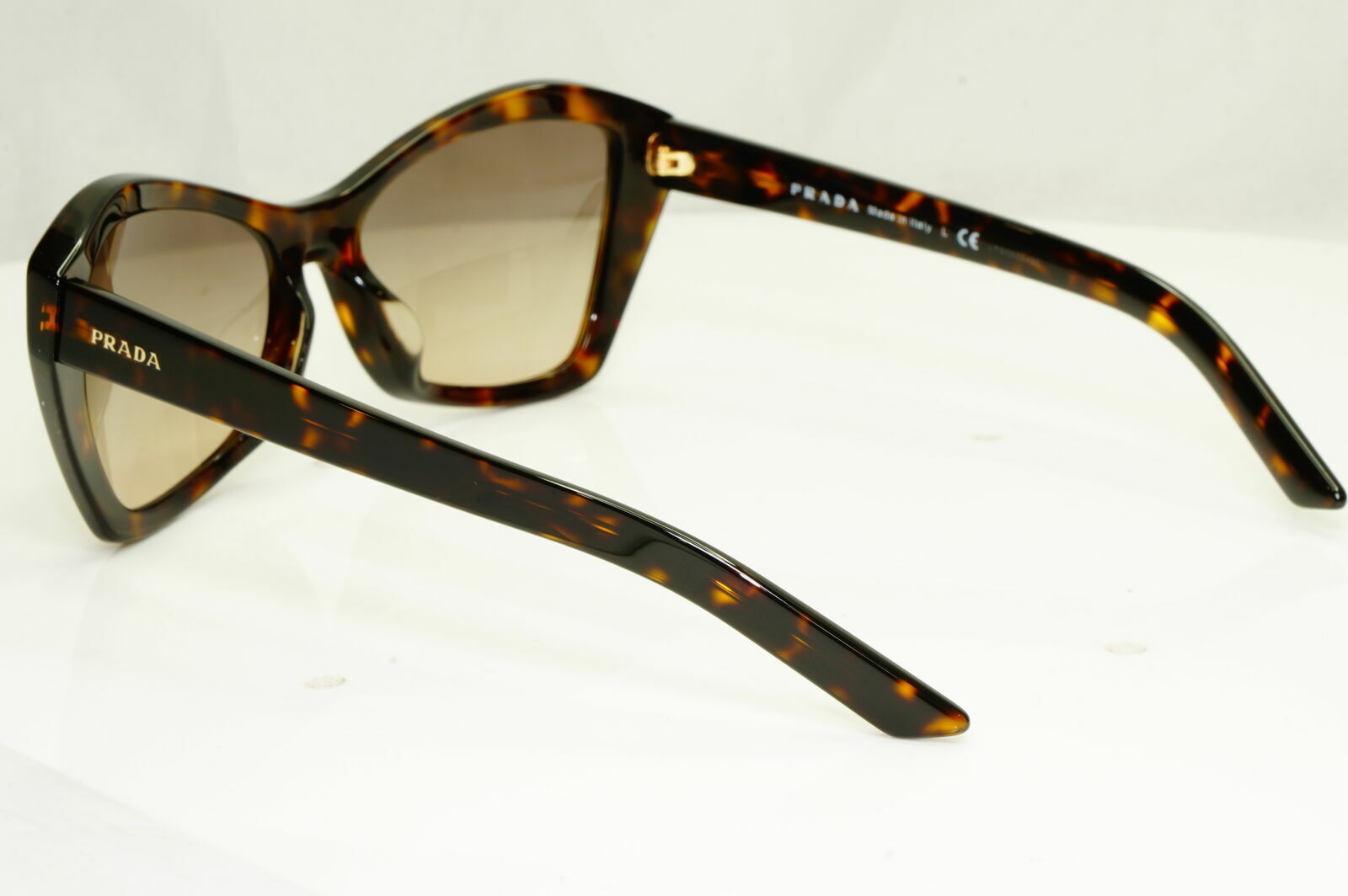 Prada Brown Tortoise Sunglasses Square Womens Gradient Havana SPR 07X F 2AU-3D0