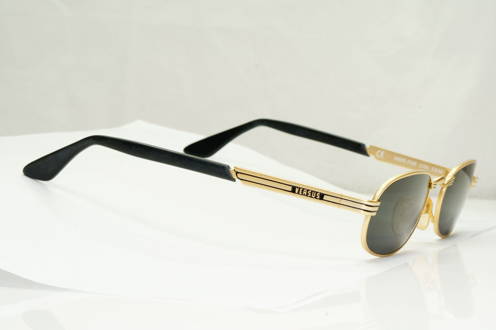 Versus 1996 by Gianni Versace Vintage Gold Black Sunglasses Oval MOD F08 COL 38M