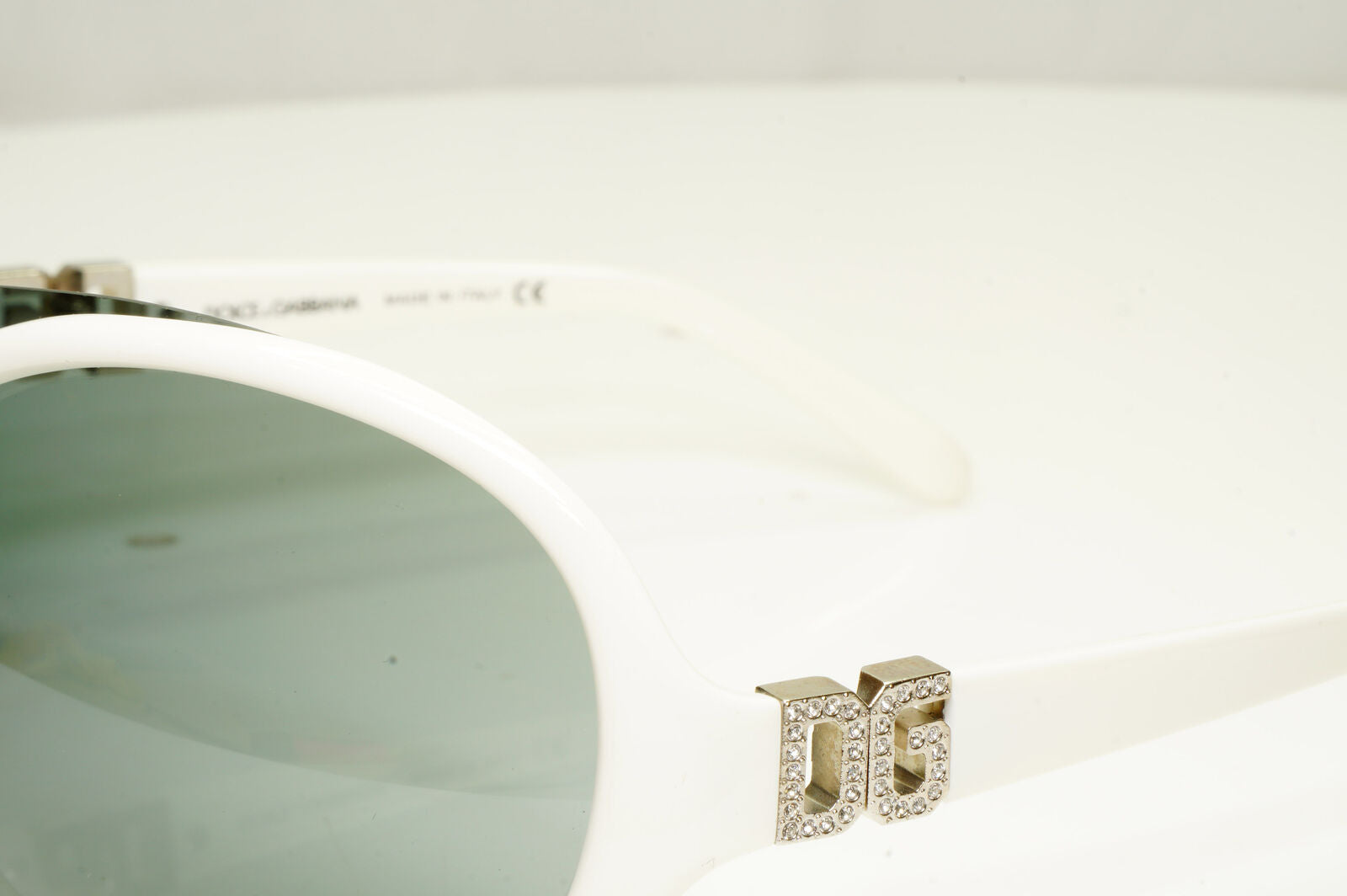 Authentic Dolce & Gabbana Vintage Sunglasses Crystal White DG 6001 508/87 34557