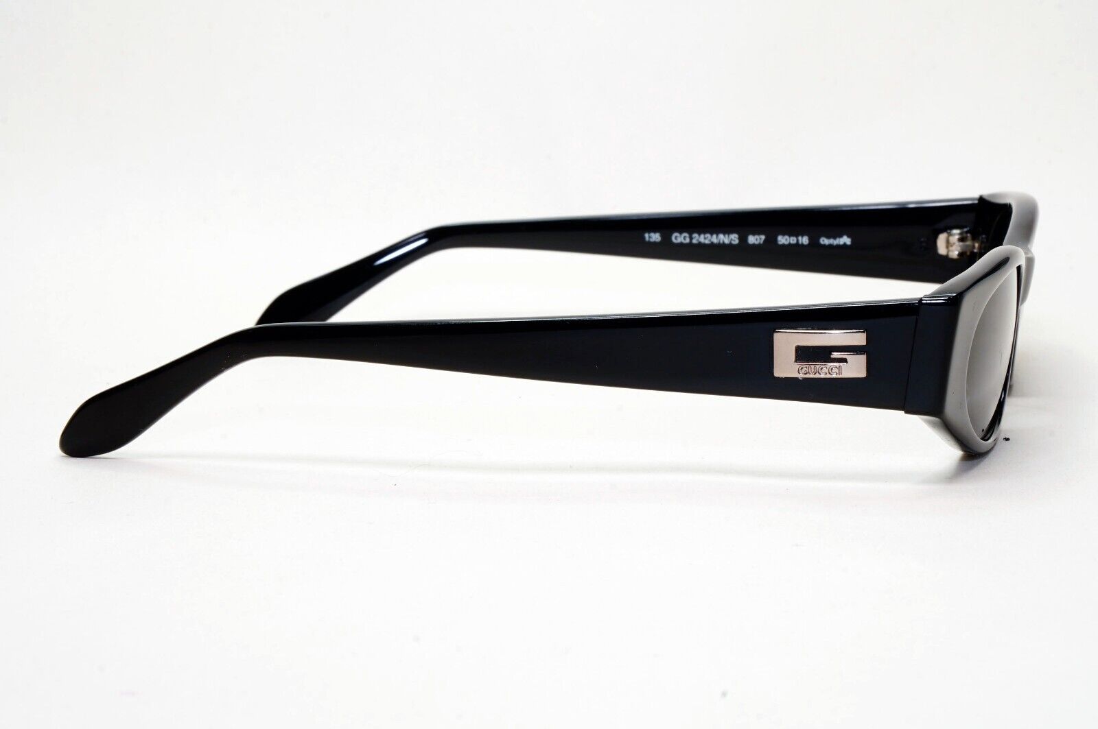 Gucci Sunglasses 1997 Vintage Black Rectangle Slim GG 2424/N/S 807 291024