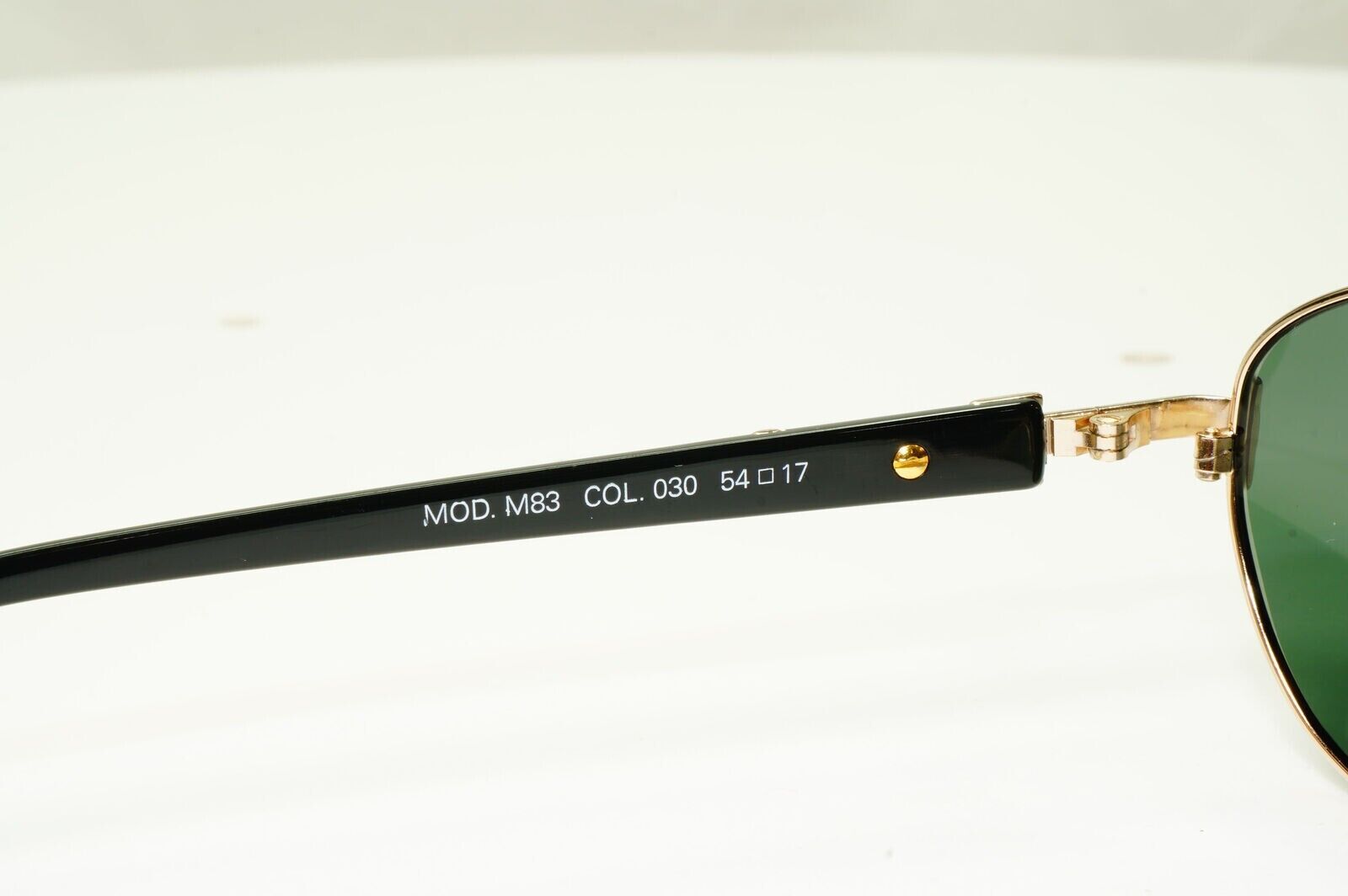 Gianni Versace 1995 Sunglasses Vintage Gold Black Green Oval MOD M83 COL 030 A