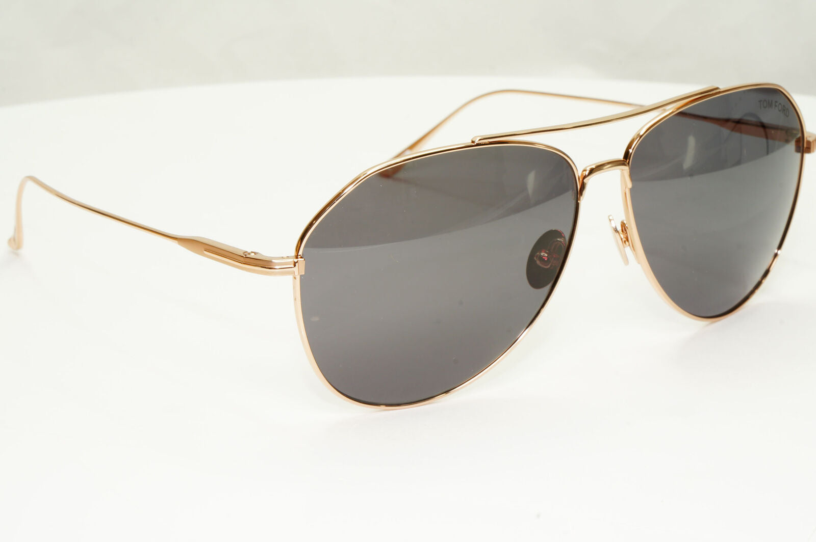 Tom Ford Titanium Japan Sunglasses Gold Grey Pilot Metal Cyrus TF 747 28A FT0747