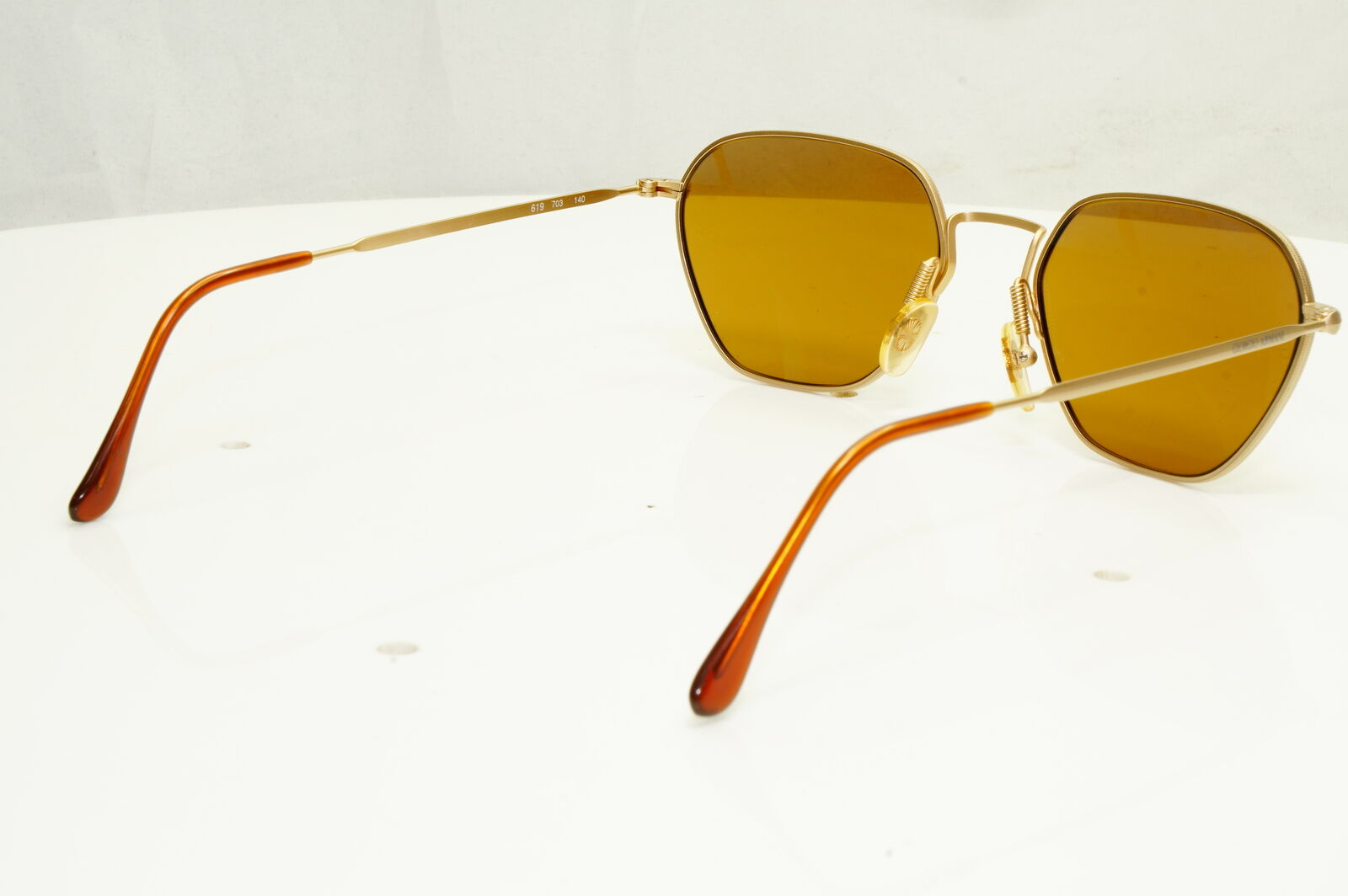 Authentic Giorgio Armani 1997 Vintage Sunglasses Metal Gold Mens Womens 619 703