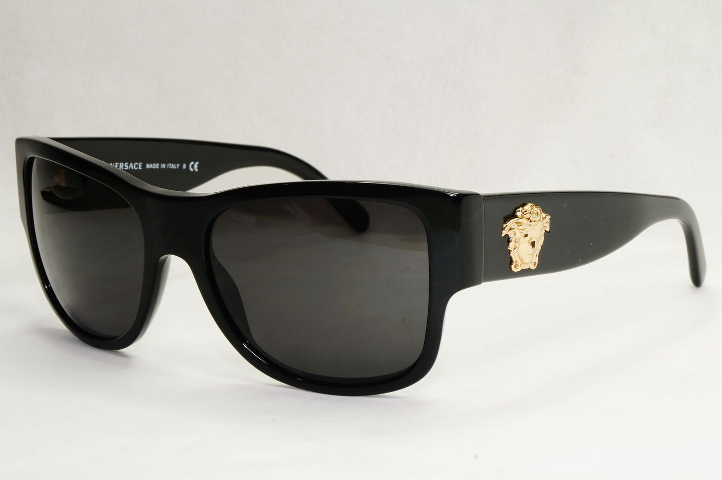 Versace Sunglasses Black Gold Medusa Square MOD VE 4275 GB1/87 130224