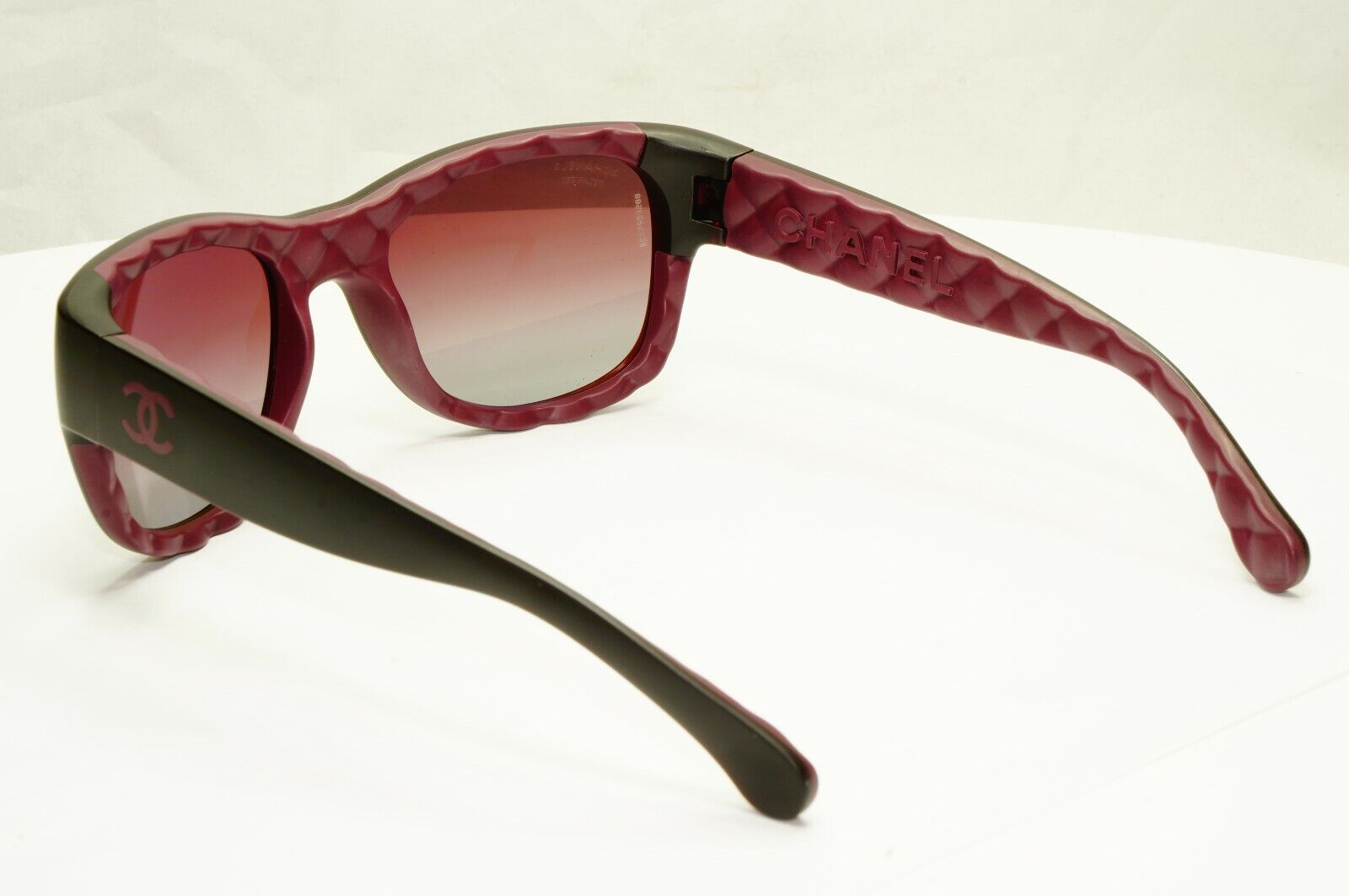 Chanel Polarised Black Burgundy Sunglasses Bordo Square 6049 1480/Z9 25663