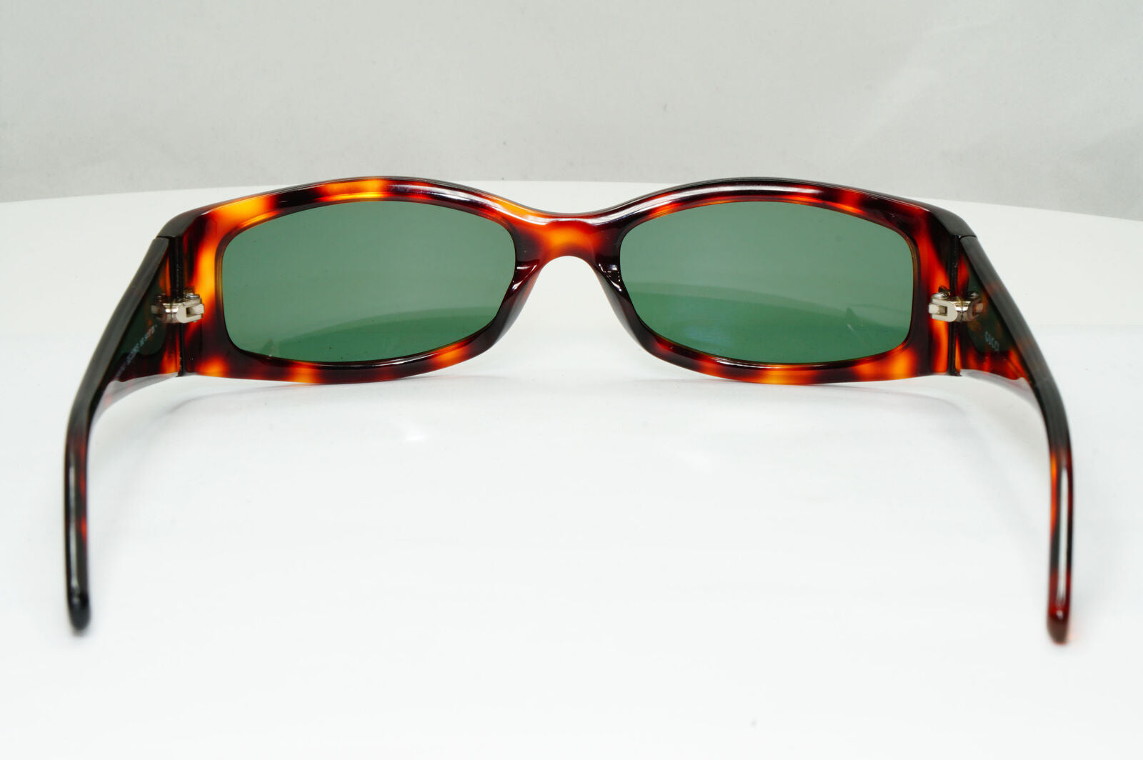 Gucci 1999 Vintage Sunglasses Brown Green Tortoiseshell GG 2526/S 05D 071222