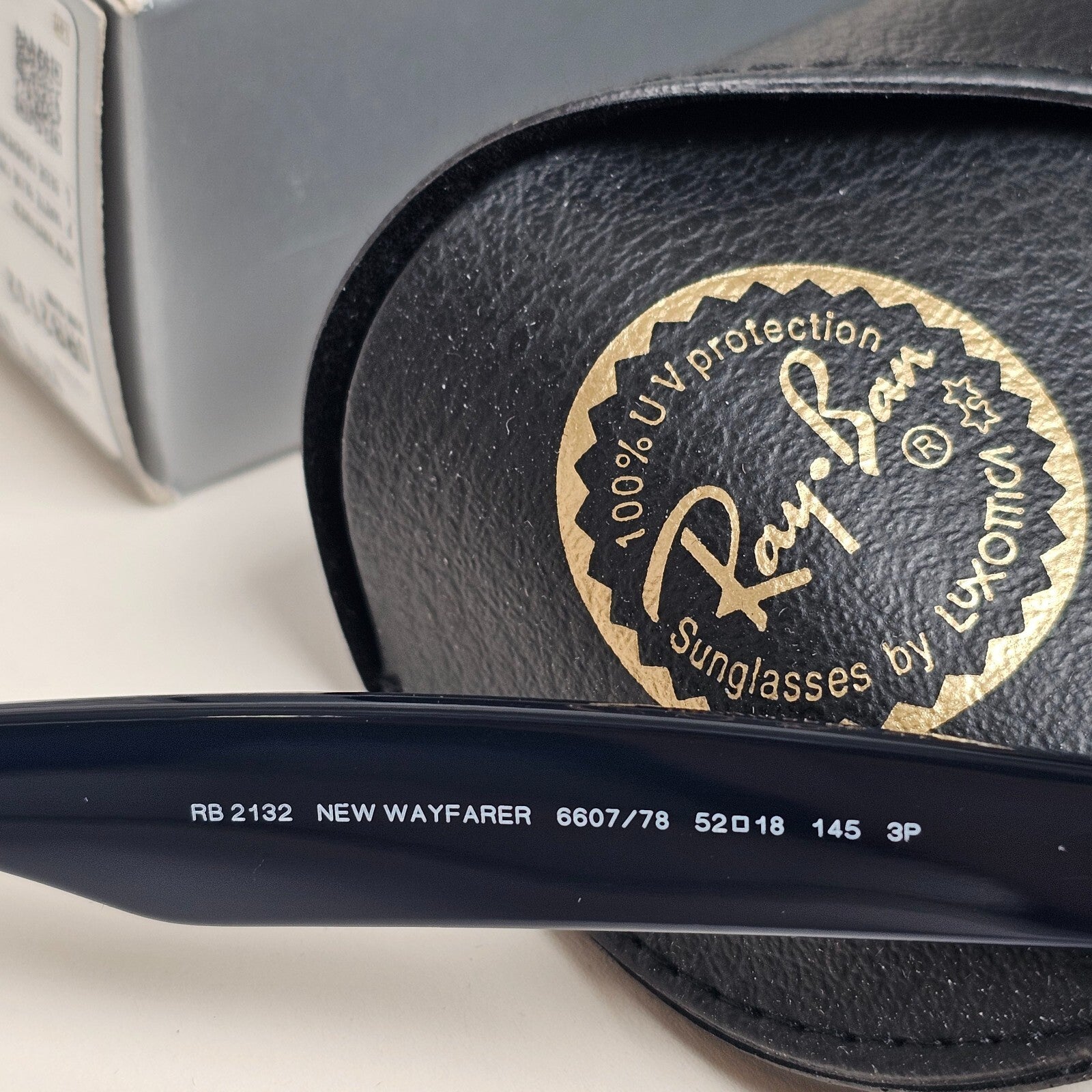 Ray-Ban Sunglasses Polarised New Wayfarer Blue Graident RB 2132 6607/78 52mm