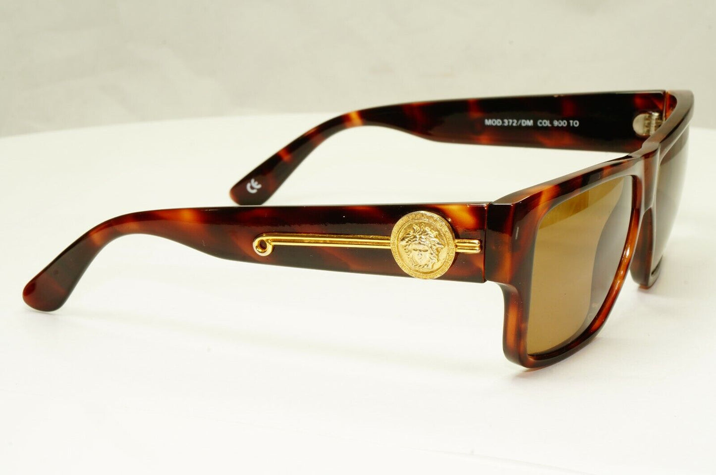 Gianni Versace 1993 Vintage Gold Sunglasses Medusa MOD 372 /DM COL 900 TO Biggie