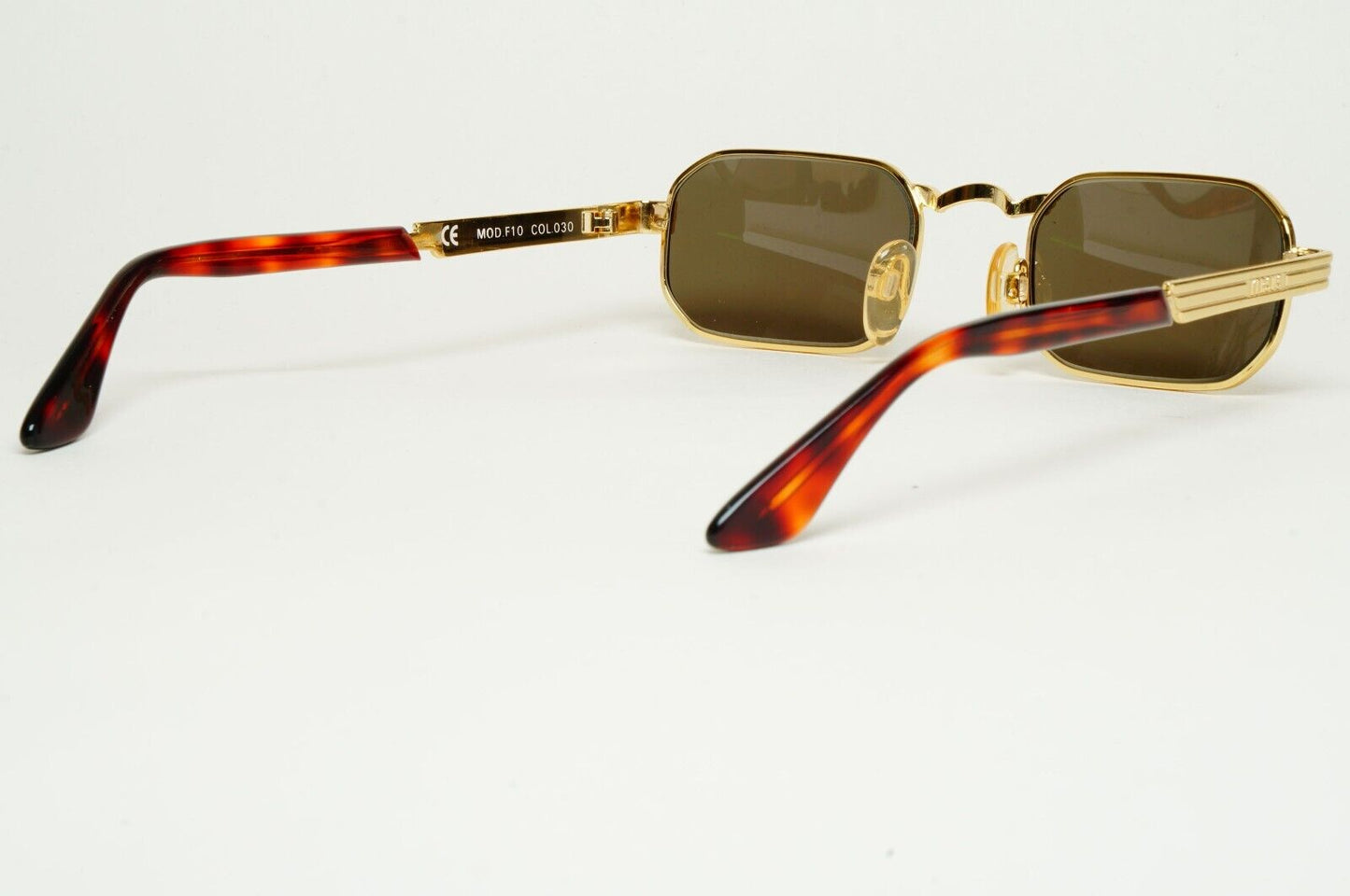 Versus Sunglasses 1996 by Gianni Versace Vintage Gold Rectangle MOD F10 COL 030
