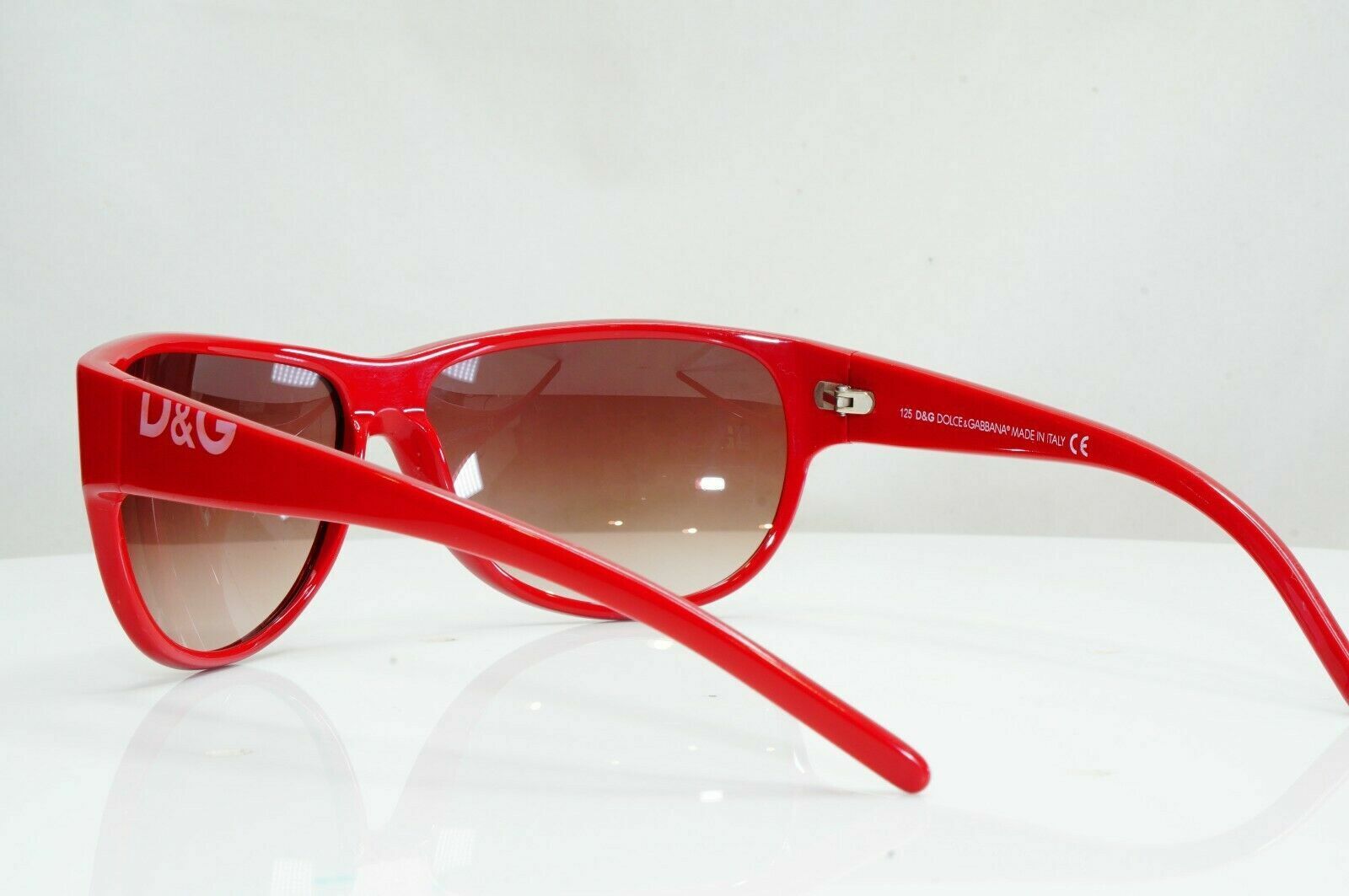 Authentic DOLCE & GABBANA Mens Womens Vintage Sunglasses Red DG 2213 482 27308