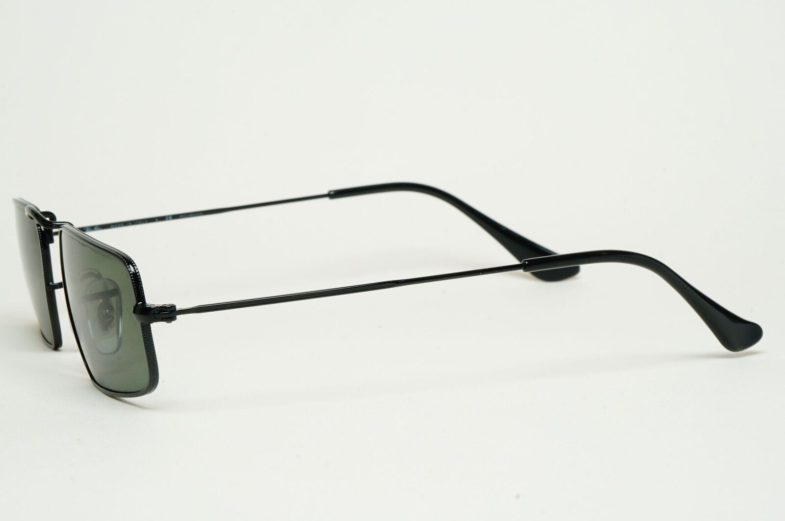 Ray-Ban Sunglasses Julie Polarized Black Green G15 Unisex RB 3957 002/58 46mm
