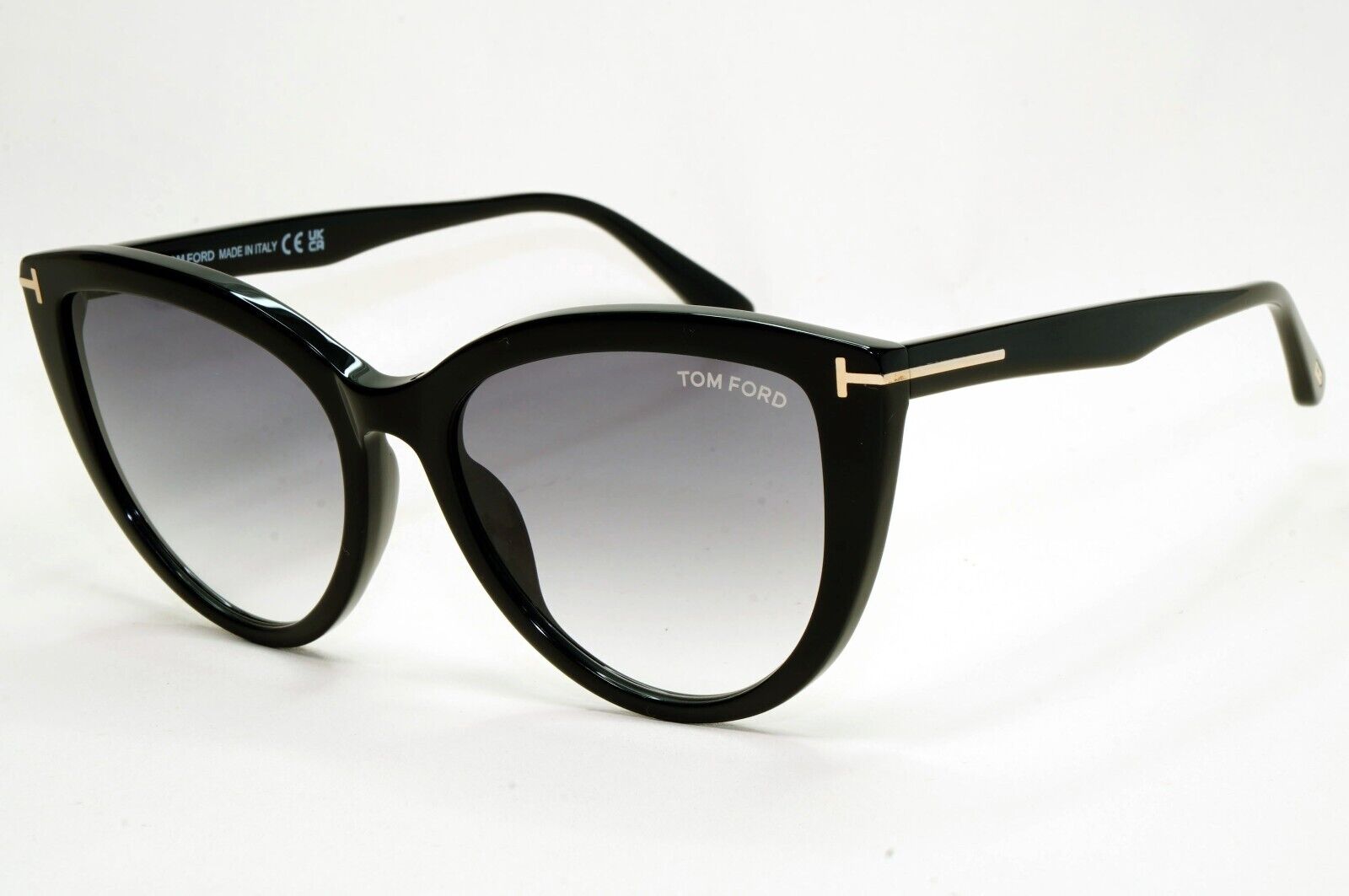 Tom Ford Sunglasses Isabella-02 Black Grey Gradient Cat Eye FT0915 TF 915 01B