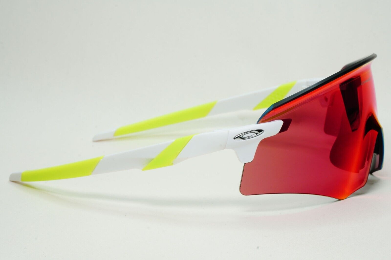 Oakley Sunglasses Encoder (A) White Prizm Field Red Shield OO 9272-F 14