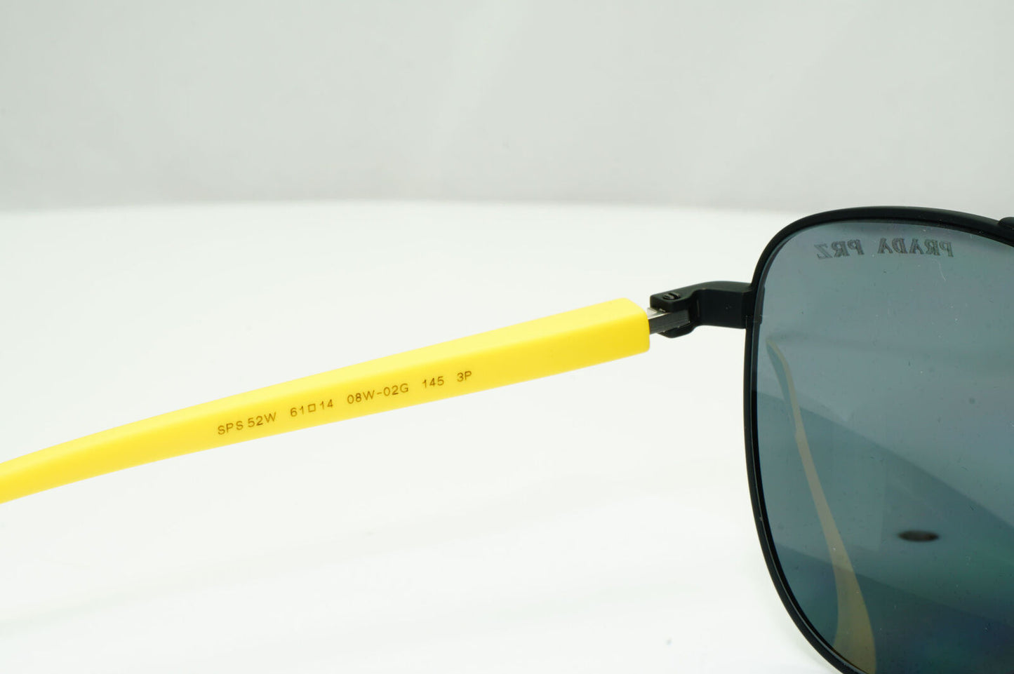 Prada Polarized Black Sunglasses Yellow Red Stripe Pilot PS52WS SPS 52W 08W-02G