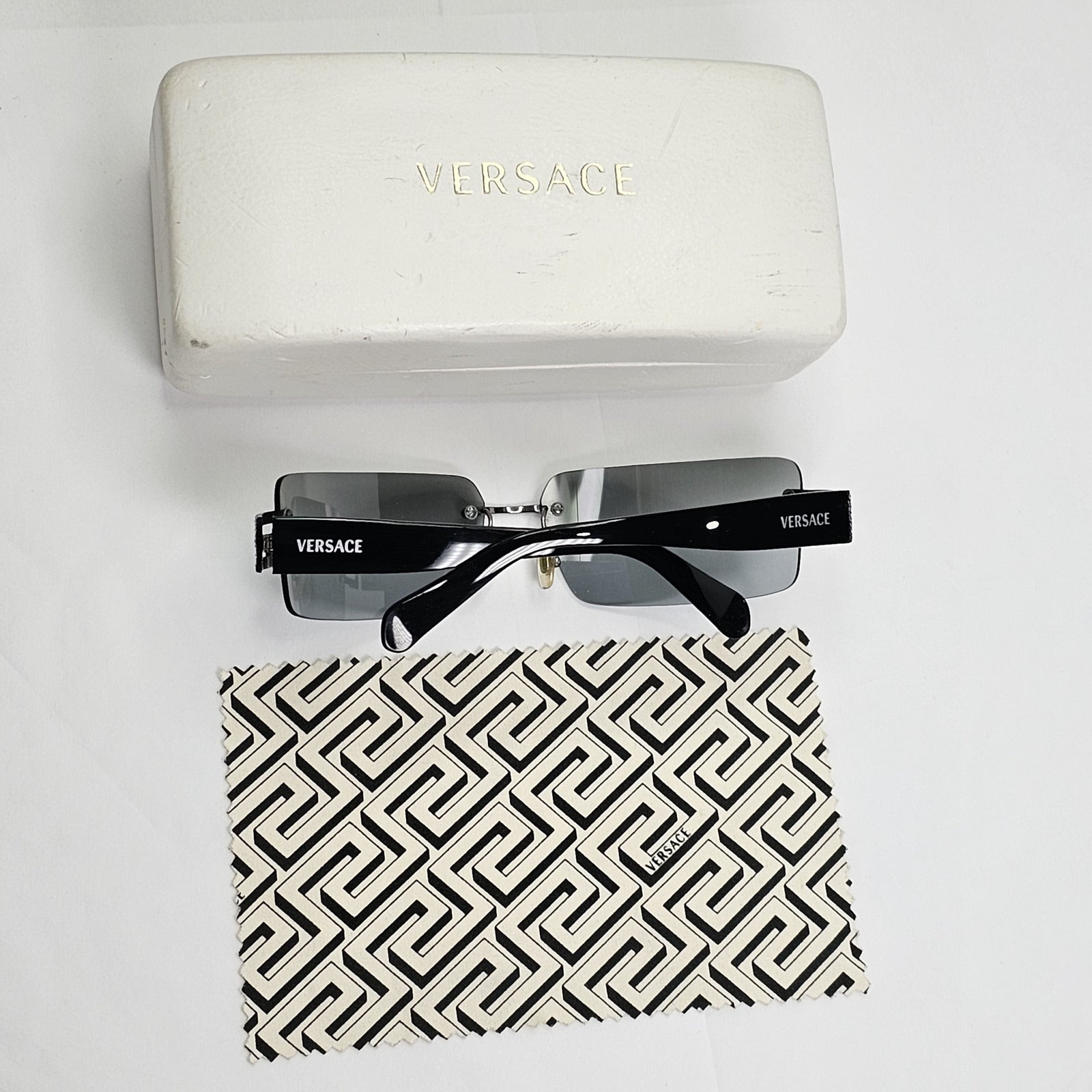 Versace Sunglasses 2004 Vintage Black Grey Mirror Rimless 2010-B 1001/88 140124