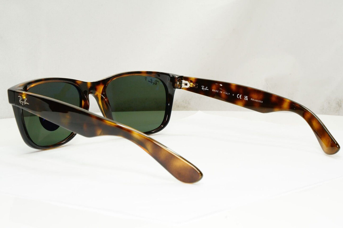 Ray-Ban Sunglasses Polarised New Wayfarer Brown RB 2132 New Wayfarer 902/58 55mm
