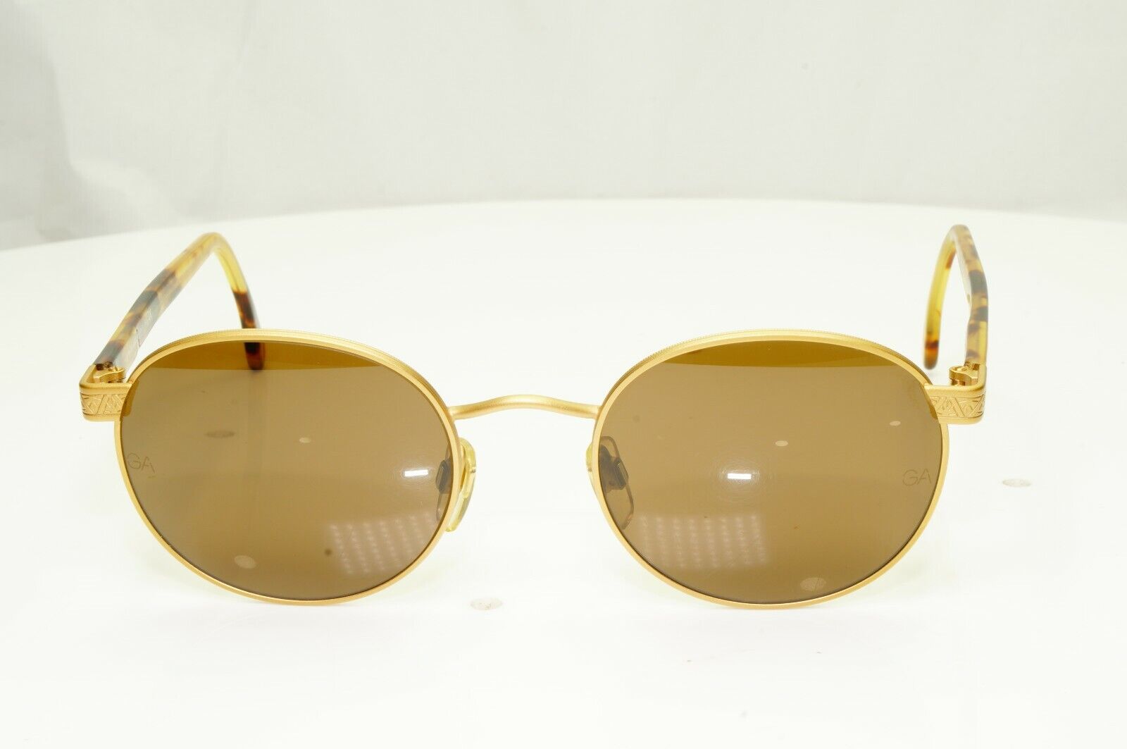 Giorgio Armani 1997 Vintage Gold Retro Sunglasses Round Men Women 50mm 643 927