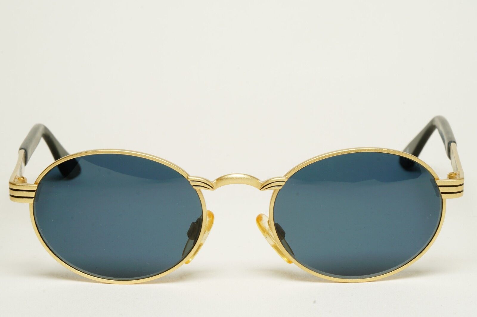 Versus Sunglasses 1996 by Gianni Versace Vintage Gold Oval Black MOD F07 COL 38M