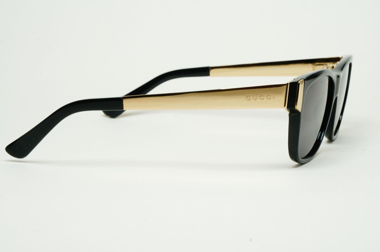 Gucci Sunglasses 2010 Vintage Black Gold Square GG 3719 ANW 53mm