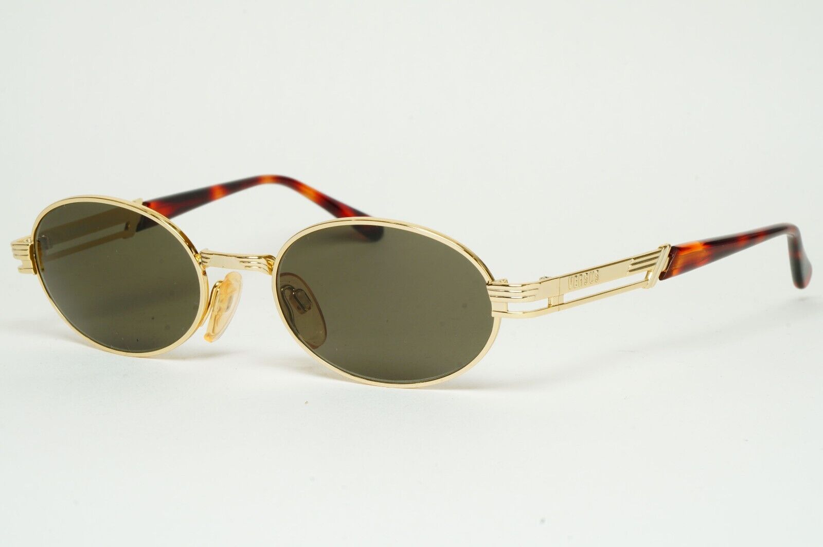 Versus Sunglasses 1996 by Gianni Versace Vintage Gold Oval MOD F22 COL 030