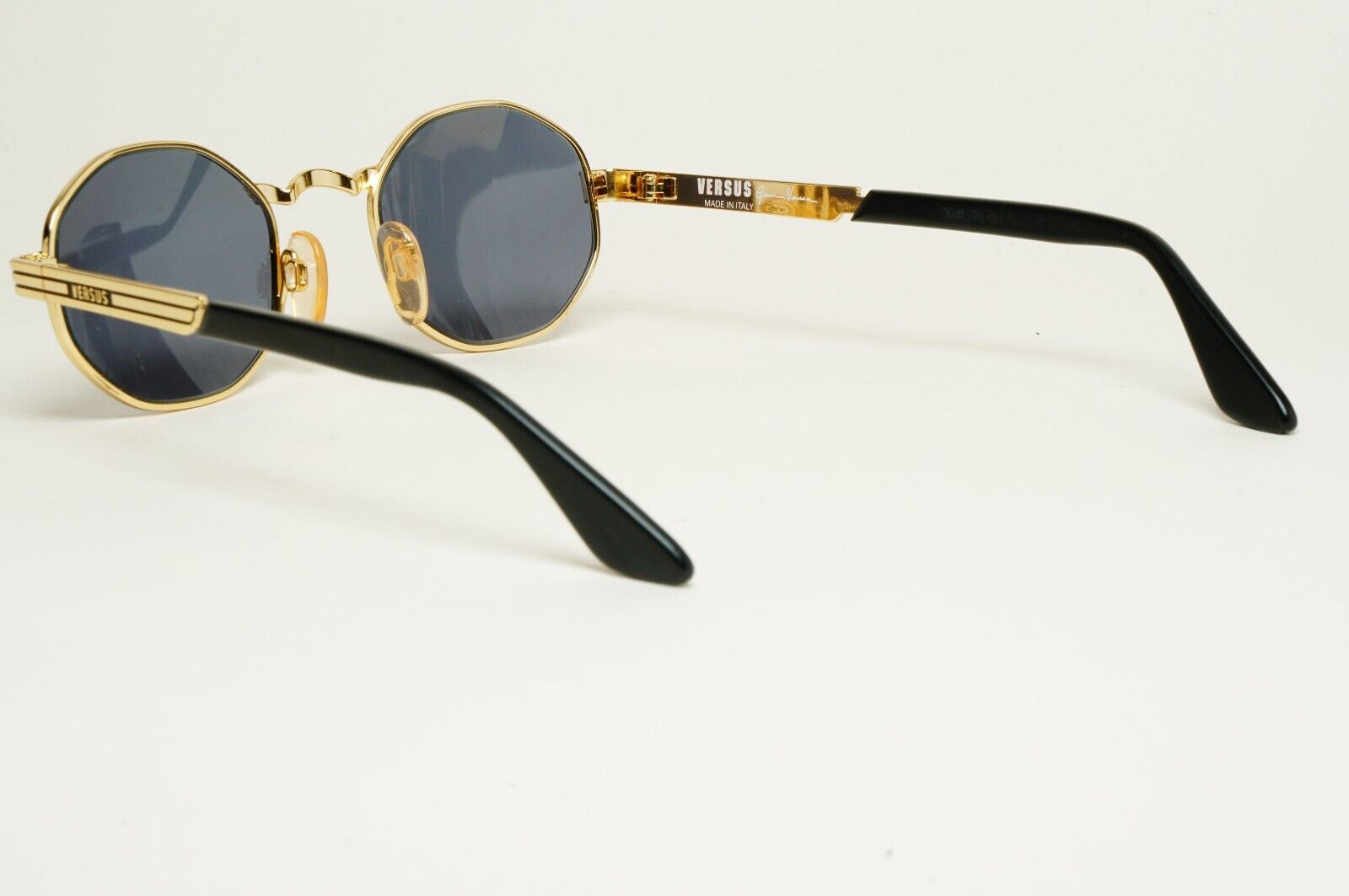 Versus Sunglasses 1996 by Gianni Versace Vintage Gold Hexagon MOD F09 COL 39M